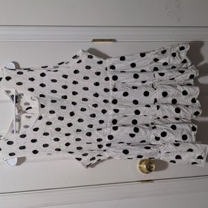 Torrid Sleeveless Flowy Blouse with Poka Dots Design